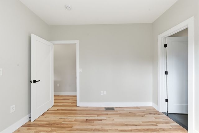 71 Dewey St 1,2,3, Worcester, MA 01610