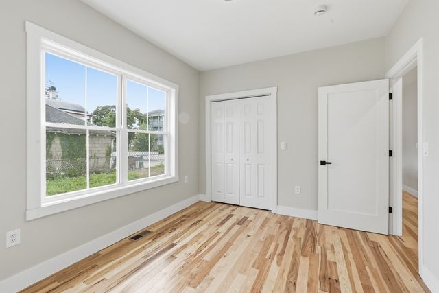 71 Dewey St 1,2,3, Worcester, MA 01610