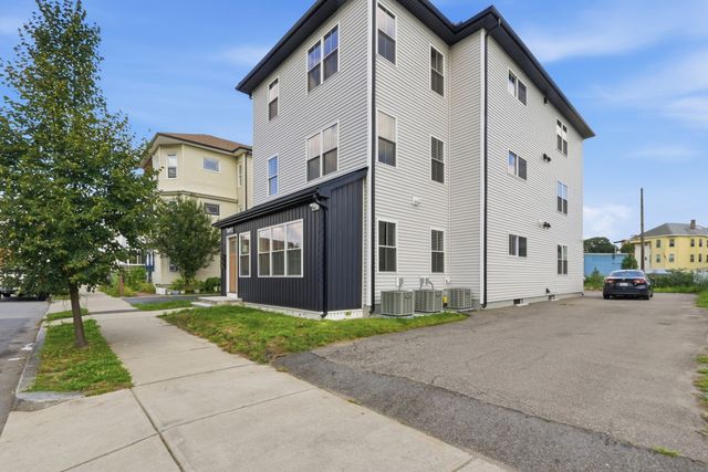 71 Dewey St 1,2,3, Worcester, MA 01610