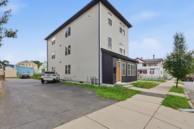 71 Dewey St 1,2,3, Worcester, MA 01610