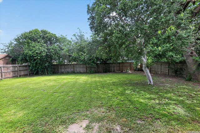 8343 Timber Grand, San Antonio, TX 78250