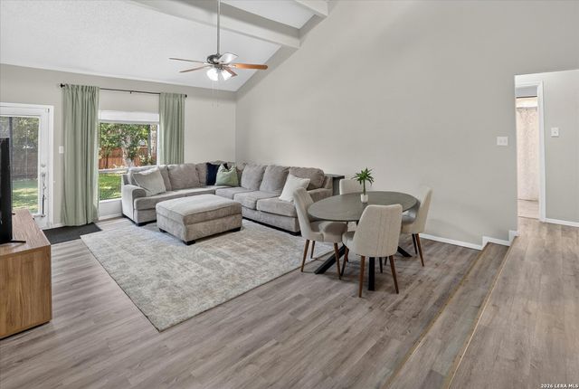 8343 Timber Grand, San Antonio, TX 78250