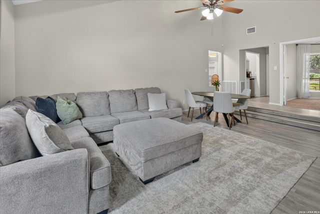 8343 Timber Grand, San Antonio, TX 78250
