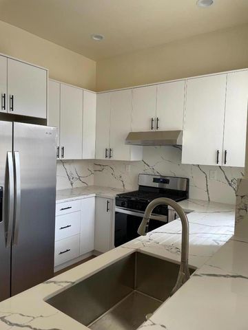 5111 Venice Court, Pleasanton, CA 94588