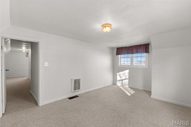 127 Cassens Avenue, Hamel, IL 62046