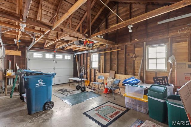 127 Cassens Avenue, Hamel, IL 62046