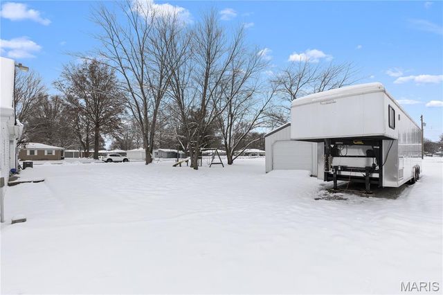 127 Cassens Avenue, Hamel, IL 62046