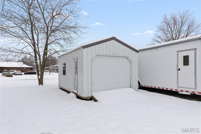 127 Cassens Avenue, Hamel, IL 62046