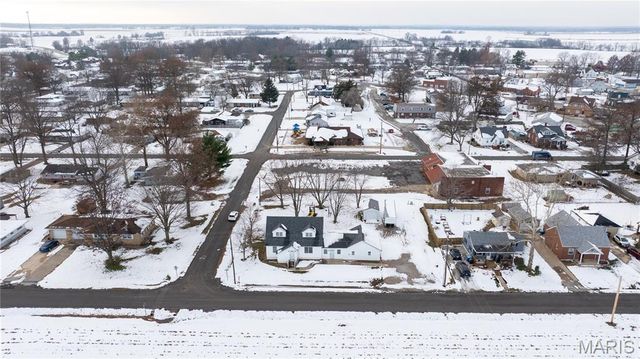 127 Cassens Avenue, Hamel, IL 62046