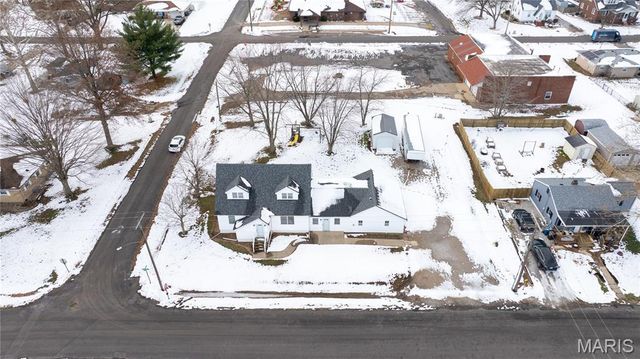 127 Cassens Avenue, Hamel, IL 62046