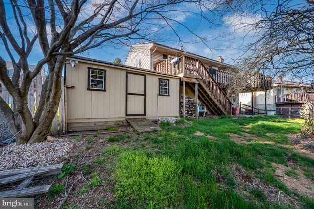 106 PEAR ST, Mohnton, PA 19540