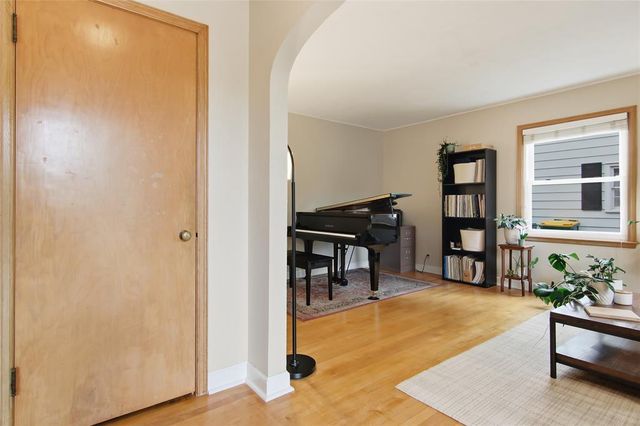 230 W Grant Avenue, Eau Claire, WI 54701
