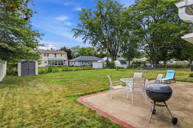 230 W Grant Avenue, Eau Claire, WI 54701