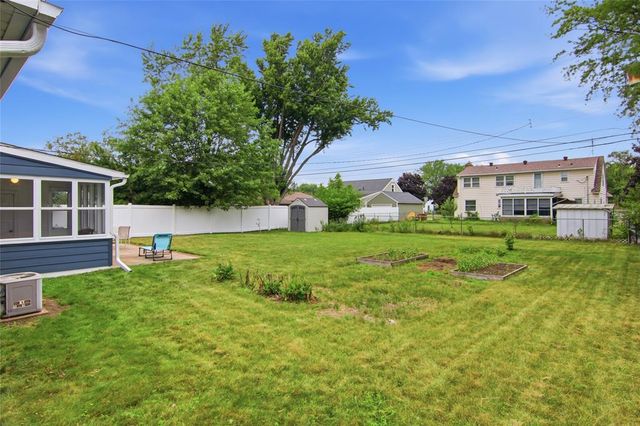 230 W Grant Avenue, Eau Claire, WI 54701