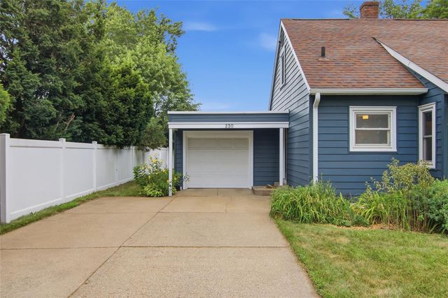 230 W Grant Avenue, Eau Claire, WI 54701