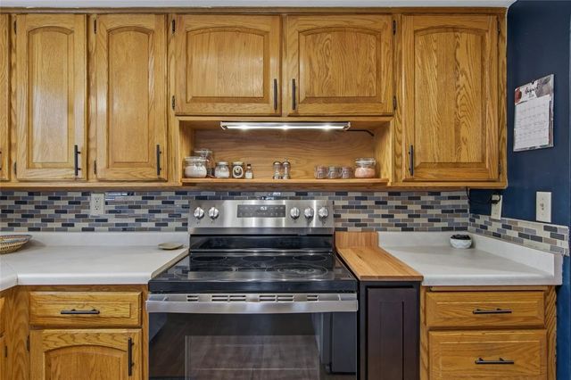 230 W Grant Avenue, Eau Claire, WI 54701