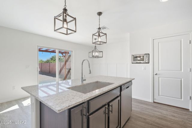 12858 N Ong Drive, Marana, AZ 85653