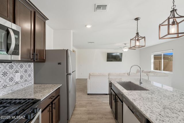 12858 N Ong Drive, Marana, AZ 85653