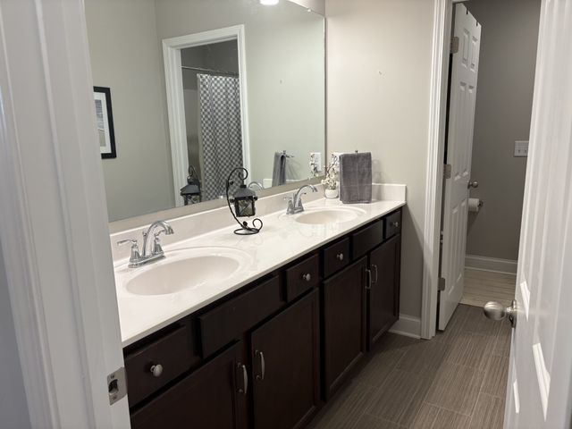 184 Hampshire Way, White House, TN 37188