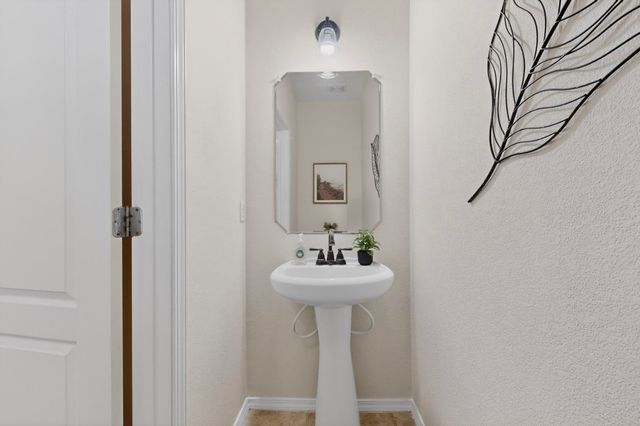 2235 Montevine Court SE, Rio Rancho, NM 87124