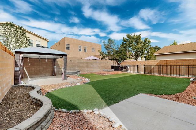 2235 Montevine Court SE, Rio Rancho, NM 87124