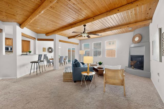 2235 Montevine Court SE, Rio Rancho, NM 87124