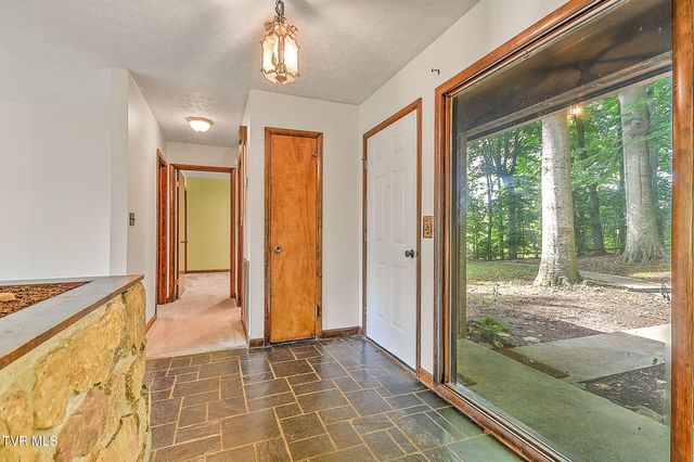 5413 Kiowa Street, Kingsport, TN 37664