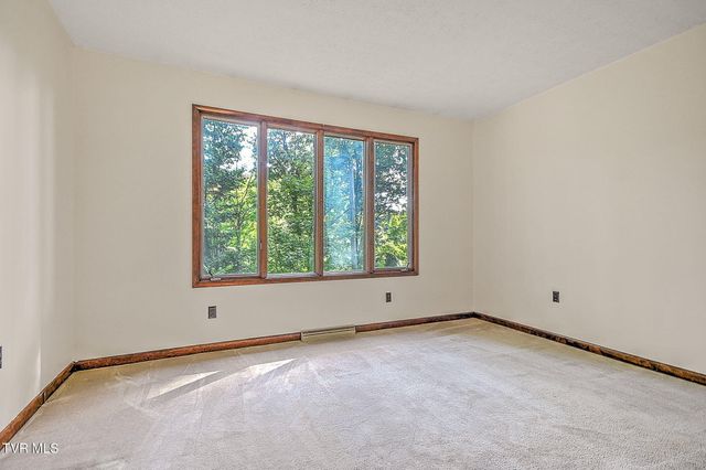 5413 Kiowa Street, Kingsport, TN 37664