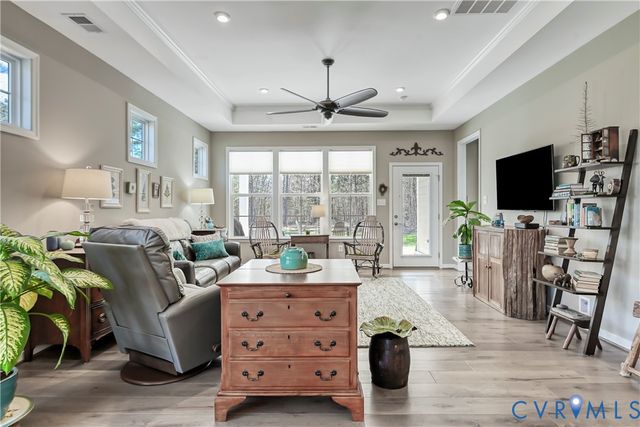 9201 Cerulean Pl, Richmond, VA 23238