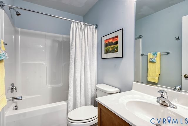 9201 Cerulean Pl, Richmond, VA 23238