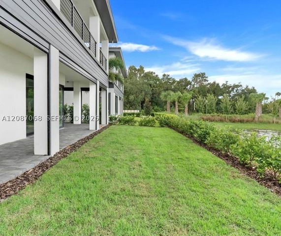 3060 Kensington Ave, Davenport, FL 33837