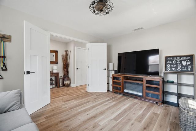 124 COLONY SOUTH DRIVE, Tarpon Springs, FL 34689