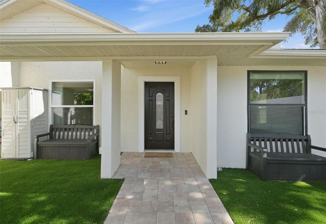 124 COLONY SOUTH DRIVE, Tarpon Springs, FL 34689