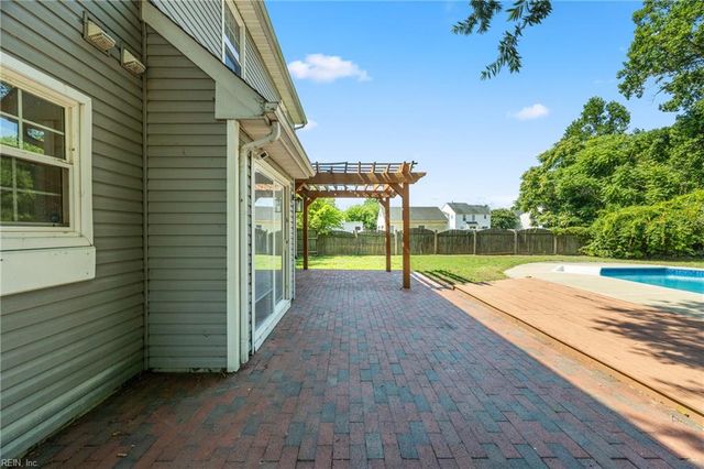 116 Hillside AVE, Suffolk, VA 23434
