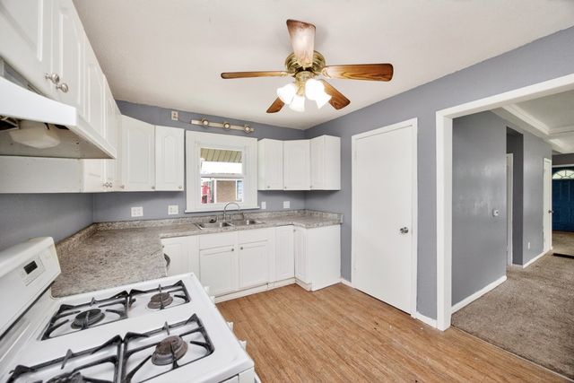 3202 3rd Street, Des Moines, IA 50313