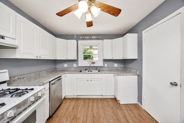 3202 3rd Street, Des Moines, IA 50313