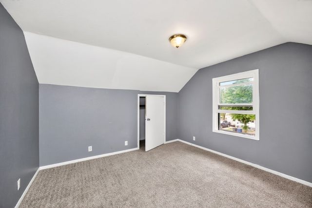 3202 3rd Street, Des Moines, IA 50313