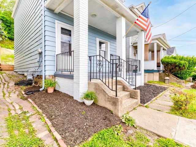 1317 4th Ave, Conway, PA 15027