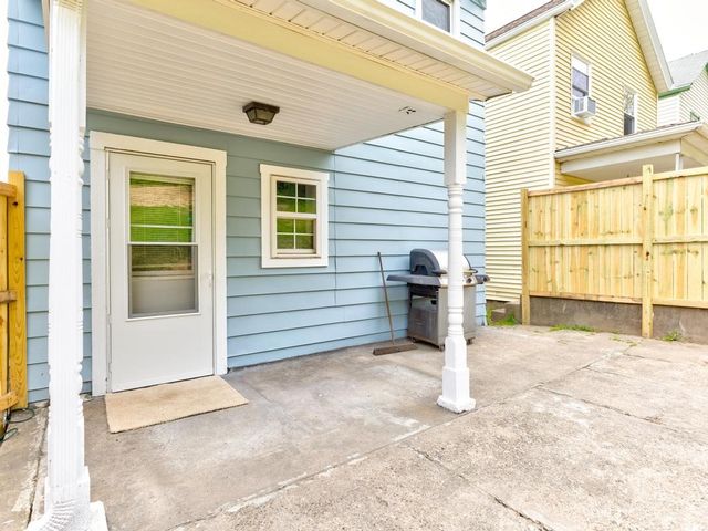 1317 4th Ave, Conway, PA 15027