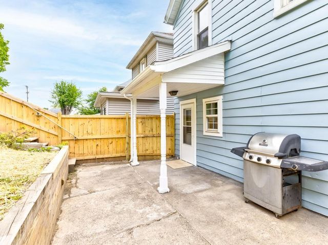 1317 4th Ave, Conway, PA 15027