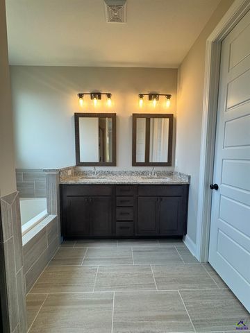 508 Otter's Ridge Drive, Kathleen, GA 31047