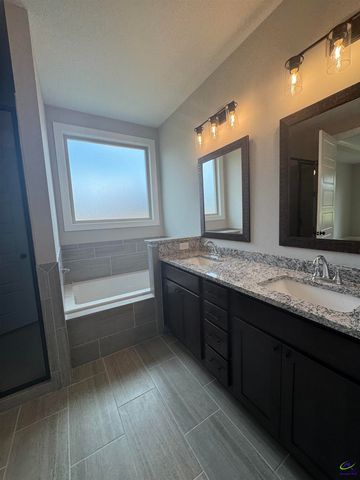 508 Otter's Ridge Drive, Kathleen, GA 31047