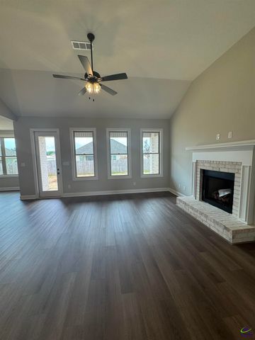 508 Otter's Ridge Drive, Kathleen, GA 31047