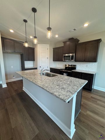 508 Otter's Ridge Drive, Kathleen, GA 31047