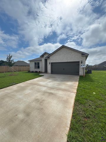 508 Otter's Ridge Drive, Kathleen, GA 31047