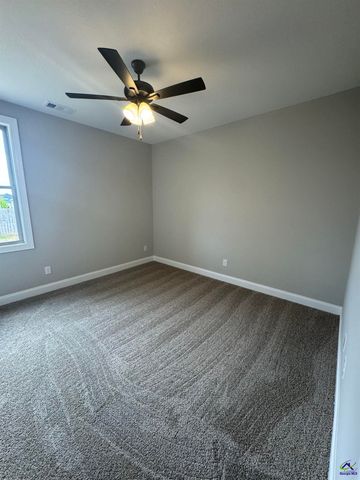 508 Otter's Ridge Drive, Kathleen, GA 31047