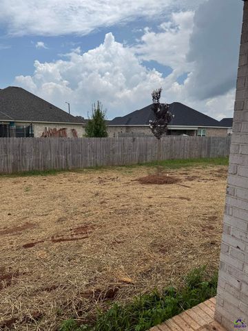 508 Otter's Ridge Drive, Kathleen, GA 31047