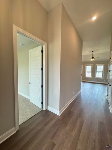 508 Otter's Ridge Drive, Kathleen, GA 31047