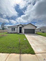 508 Otter's Ridge Drive, Kathleen, GA 31047