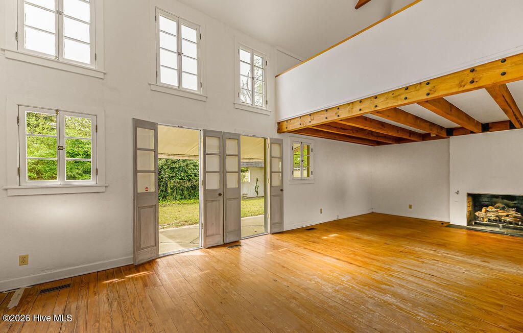 Image 13 of property listing at 1667 Youngs Road, Vass, NC 28394